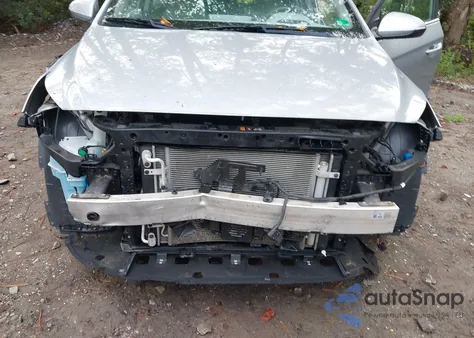 2020 Hyundai Ioniq Hybrid Sel z USA, uszkodzony, nr VIN KMHC85LC8LU211089